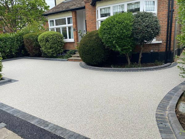 Grey resin driveway in East Grinstead